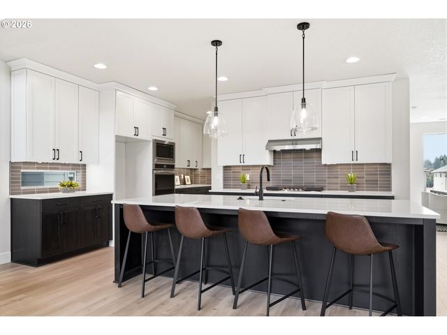 12380 Sw Silvertip St, Beaverton, OR 97007