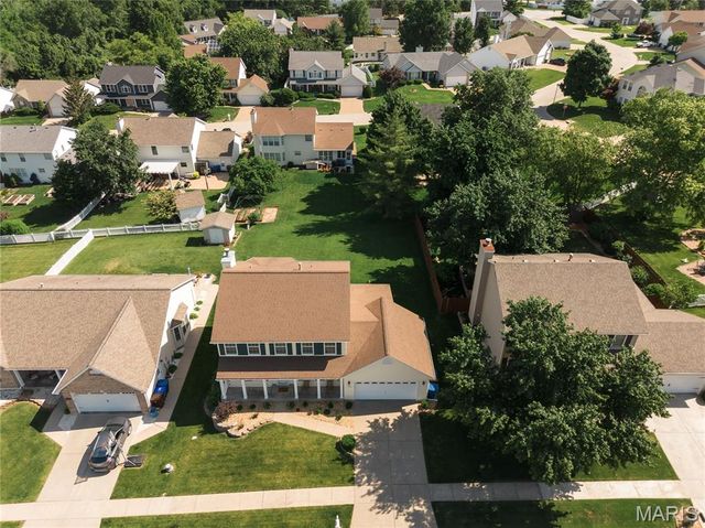 1118 Treeshade Drive, St Peters, MO 63376