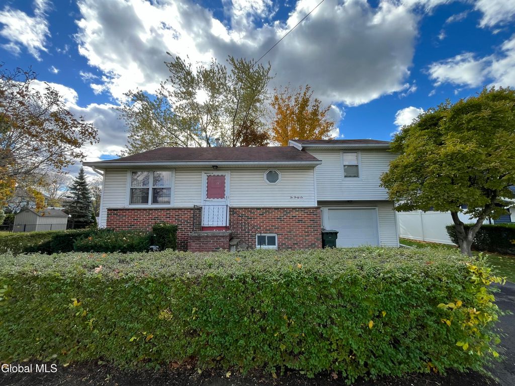 246 Vliet Boulevard, Cohoes, NY 12047