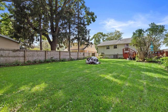 3925 31st AVENUE, Kenosha, WI 53144