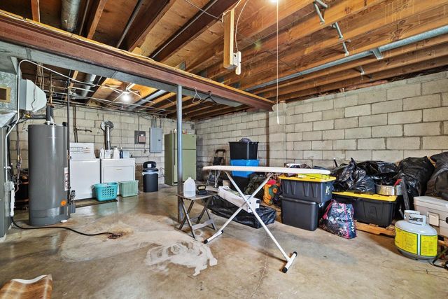 3925 31st AVENUE, Kenosha, WI 53144
