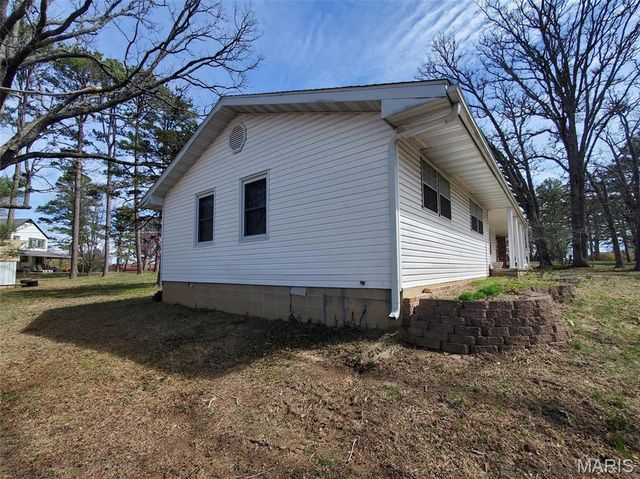 528 Dogwood Lane, Houston, MO 65483