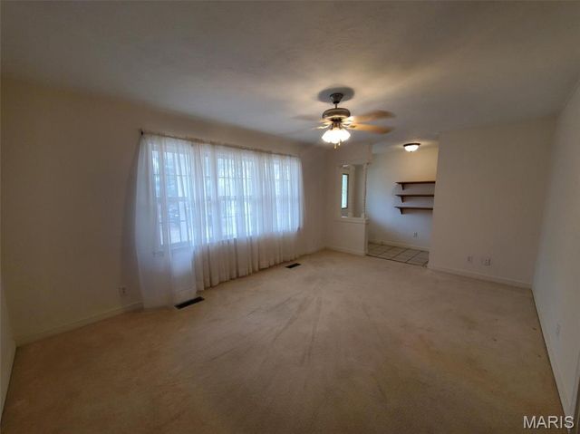 528 Dogwood Lane, Houston, MO 65483