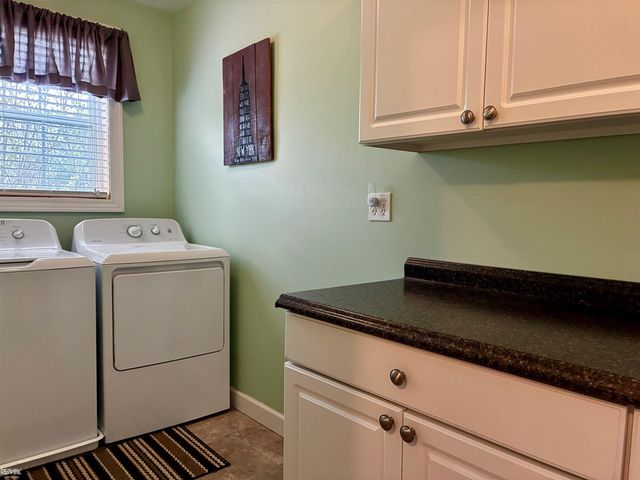 4338 Hamilton Way, Butman Twp, MI 48624