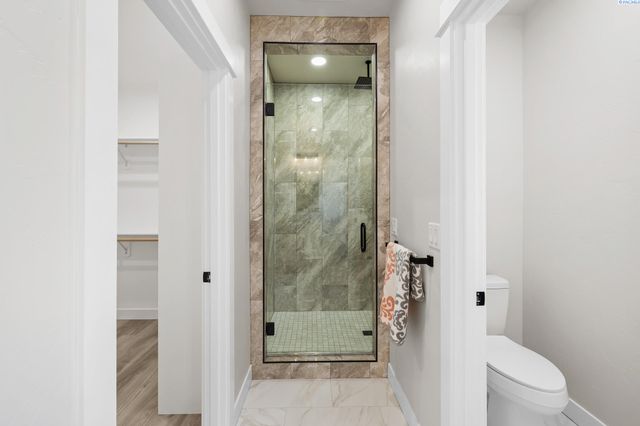 4090 S Kingwood St, Kennewick, WA 99338