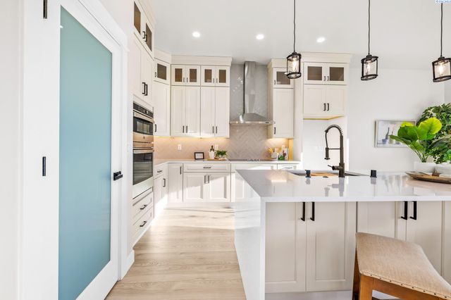 4090 S Kingwood St, Kennewick, WA 99338