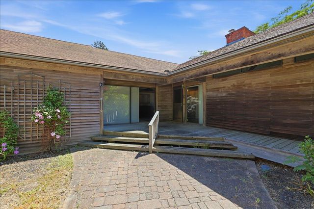 40 KITTIWAKE Lane, Eastham, MA 02642