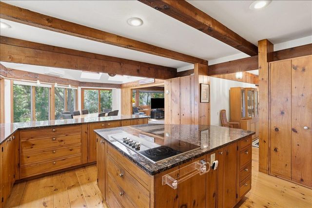 40 KITTIWAKE Lane, Eastham, MA 02642