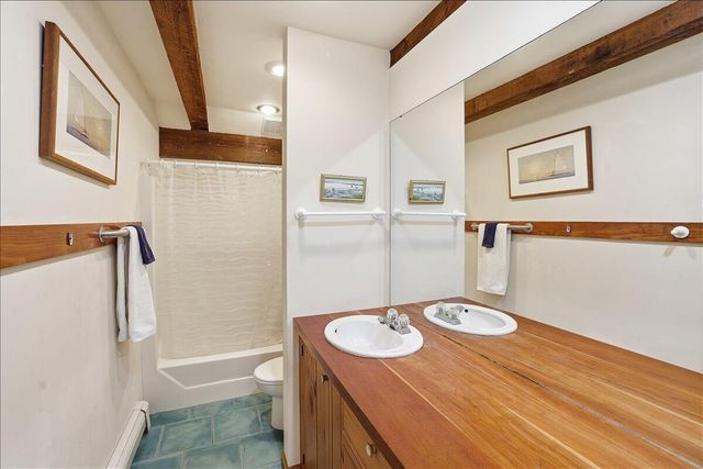 40 KITTIWAKE Lane, Eastham, MA 02642