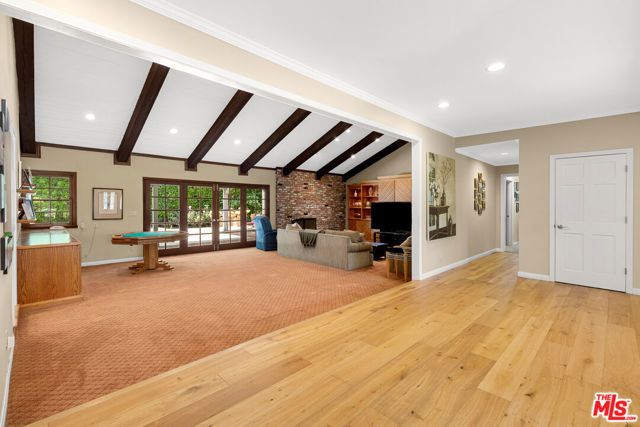 17341 Cumpston Street, Encino (los Angeles), CA 91316