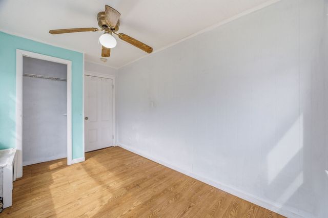 27 Houston Pl, Lynn, MA 01905