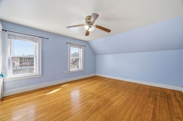 27 Houston Pl, Lynn, MA 01905