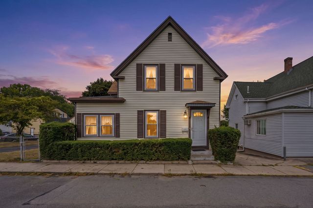 27 Houston Pl, Lynn, MA 01905