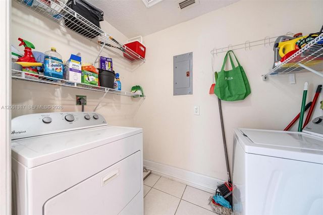 23128 Barwood Park Ln A, Boca Raton, FL 33433