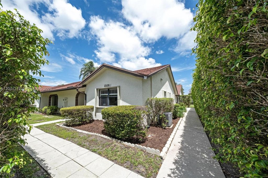 23128 Barwood Park Ln A, Boca Raton, FL 33433