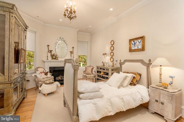 3070 Q ST NW, Washington, DC 20007