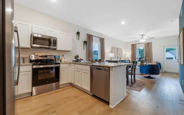 96 Stonehenge Lane, N, Manchester, TN 37355