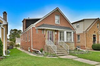 2504 Leyden Avenue, River Grove, IL 60171