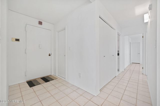 55 Ocean Avenue 3L, Monmouth Beach, NJ 07750