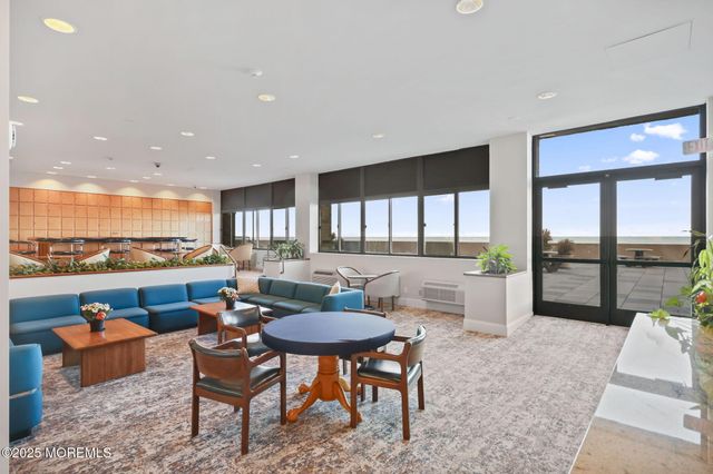 55 Ocean Avenue 3L, Monmouth Beach, NJ 07750