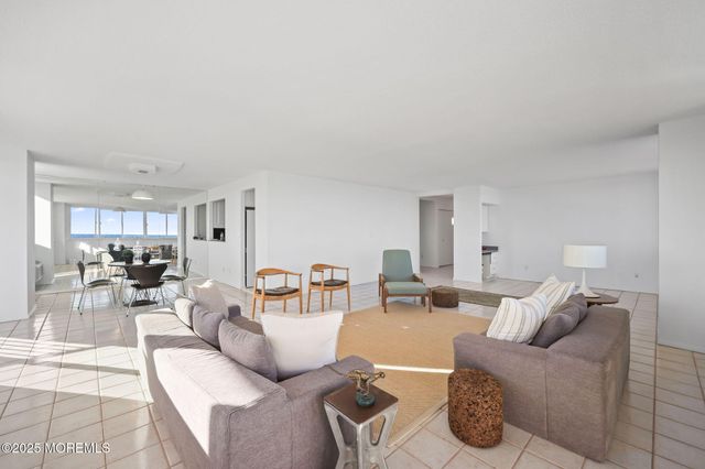 55 Ocean Avenue 3L, Monmouth Beach, NJ 07750