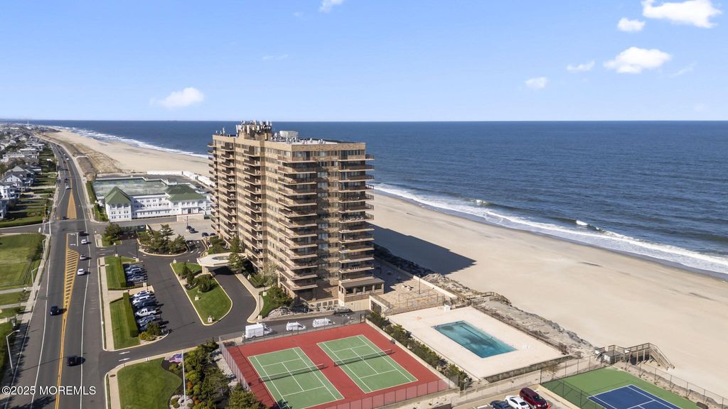 55 Ocean Avenue 3L, Monmouth Beach, NJ 07750