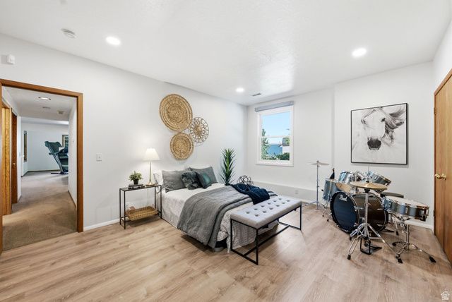 6458 S CANYON COVE DR, Holladay, UT 84121