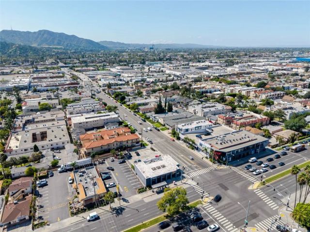 1051 Western Avenue C, Glendale, CA 91501