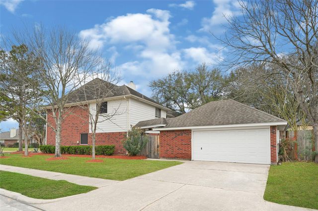 1503 Pine Ridge Lane, Pearland, TX 77581