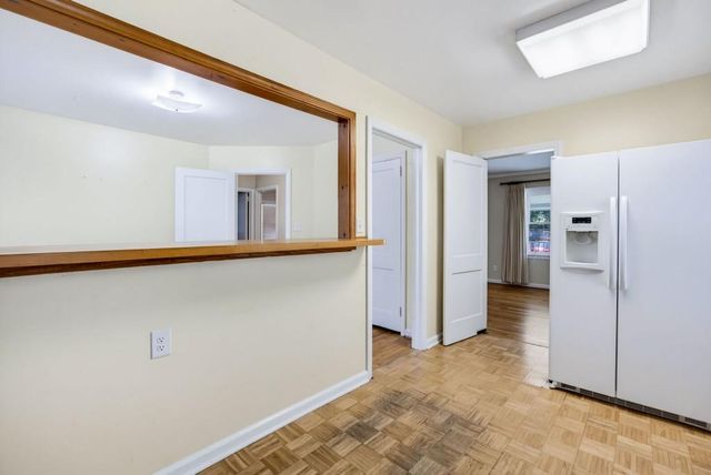 1024 Oakdale Drive SE, Smyrna, GA 30080