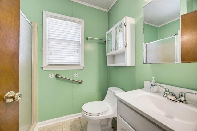 1024 Oakdale Drive SE, Smyrna, GA 30080