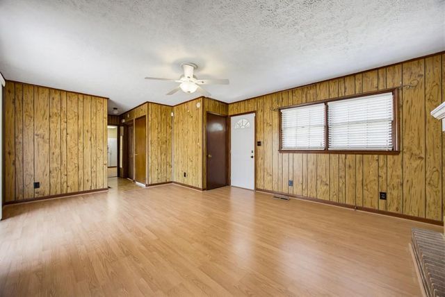 1024 Oakdale Drive SE, Smyrna, GA 30080