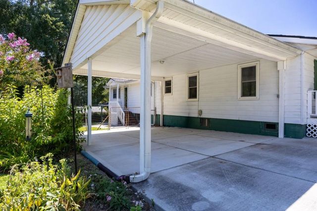 1024 Oakdale Drive SE, Smyrna, GA 30080