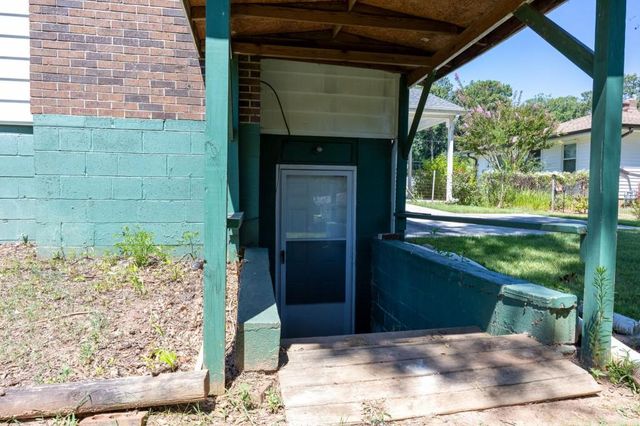1024 Oakdale Drive SE, Smyrna, GA 30080