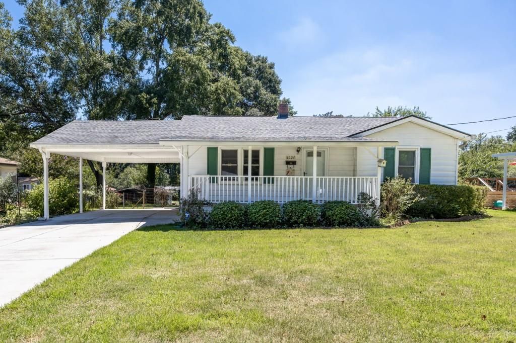 1024 Oakdale Drive SE, Smyrna, GA 30080