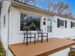 22639 Stephens Street, St. Clair Shores, MI 48080