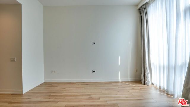 3223 W 6Th Street 207, Los Angeles, CA 90020