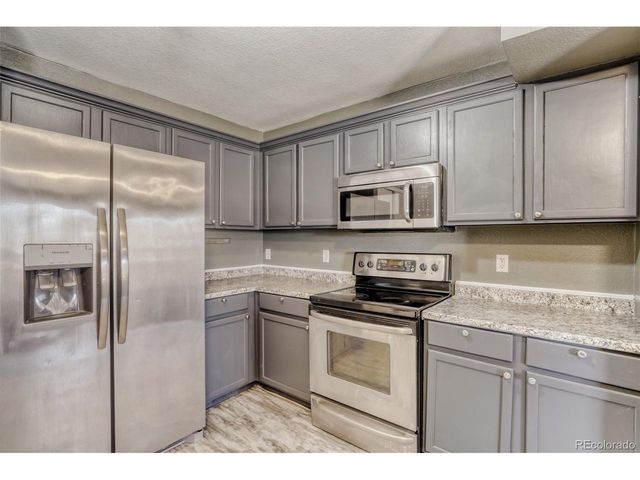 1179 S Waco St E, Aurora, CO 80017