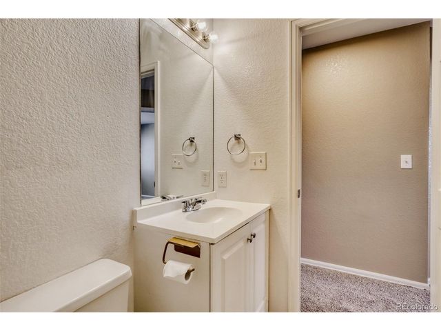 1179 S Waco St E, Aurora, CO 80017