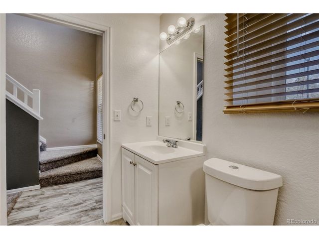 1179 S Waco St E, Aurora, CO 80017