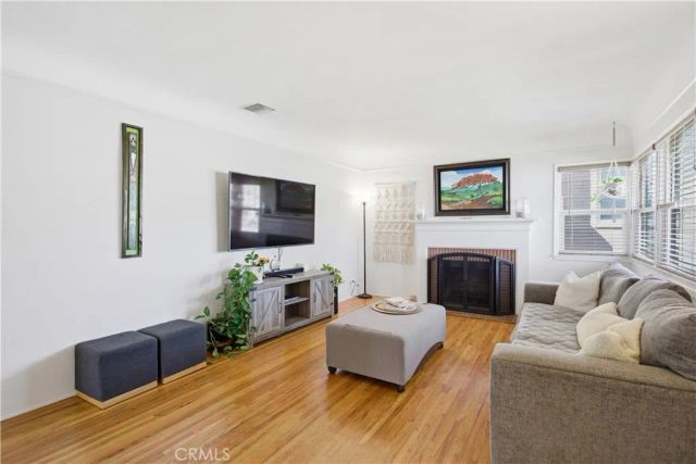 311 S Mariposa Street South, Burbank, CA 91506