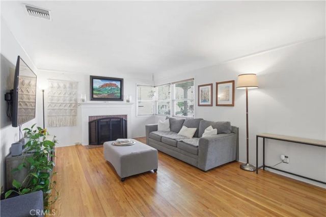 311 S Mariposa Street South, Burbank, CA 91506