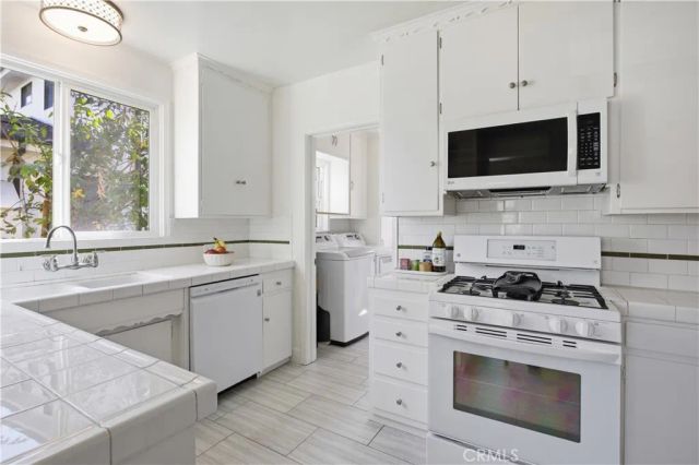 311 S Mariposa Street South, Burbank, CA 91506