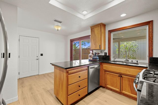 3505 Pinehill Way, Antelope, CA 95843