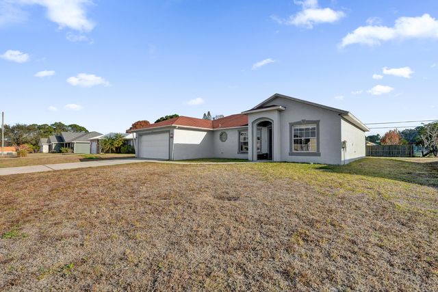 1020 SW Barbarosa Avenue, Port St. Lucie, Port St Lucie, FL 34953