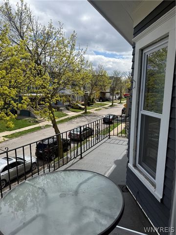 238 Oxford Avenue Upper, Buffalo, NY 14209