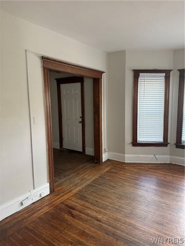 238 Oxford Avenue Upper, Buffalo, NY 14209