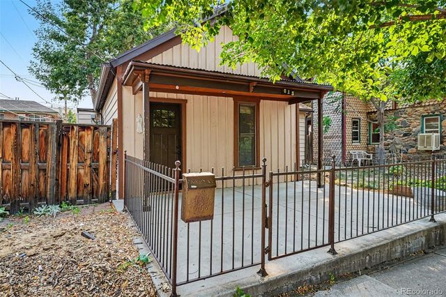 815 Arapahoe Street, Golden, CO 80401