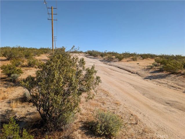 0 140th St, Edwards, CA 93523