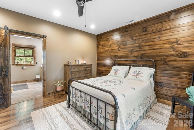 1009 Larkspur Trail, Banner Elk, NC 28604